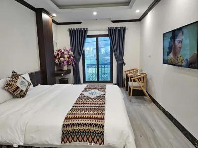 Chambre King avec vue sur la montagne — SAPA COSY HOTEL